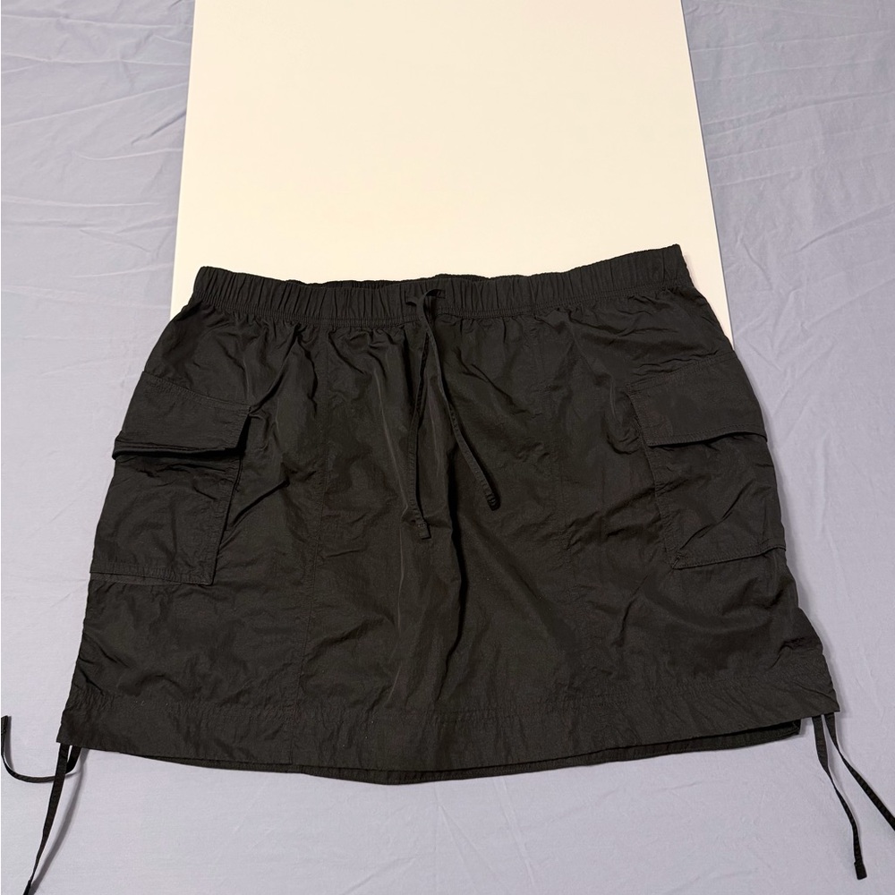 lululemon athletica Black Mini Skirt - Picture 3 of 11